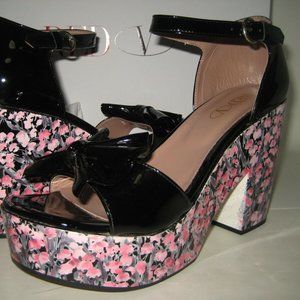 NEW Red Valentino EU 38 Leather Floral.